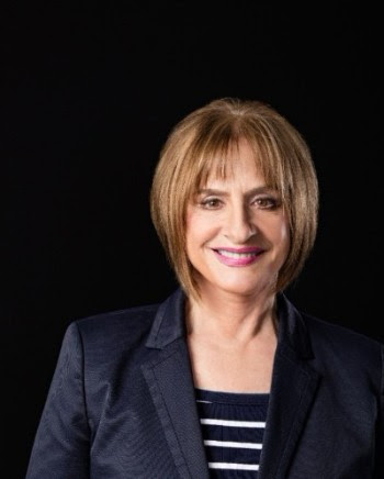 Steppenwolf’s LookOut Series Presents Patti LuPone with Seth Rudetsky March 5th at 6:30pm and 9pm 2 Steppenwolf’s LookOut Series and Mark Cortale are pleased to present Patti LuPone with Seth Rudetsky as pianist and host. The one-night-only event is Monday, March 5, 2018 with performances at 6:30pm and 9pm in Steppenwolf’s Downstairs Theatre (1650 N Halsted).