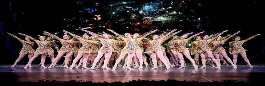 <em>RADIO CITY ROCKETTES</em> To Hold Auditions In Chicago May 7 & 8 For <em>CHRISTMAS SPECTACULAR</em> 2 Skylight Generals, #3 - Virtual Edition